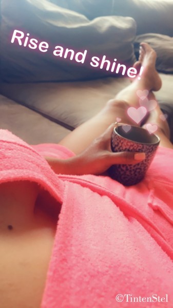<p>Koffie... koffie... tiiijjjjjjjjd! LoL Moguh Flirtjes :) X †ïñ†jê</p>